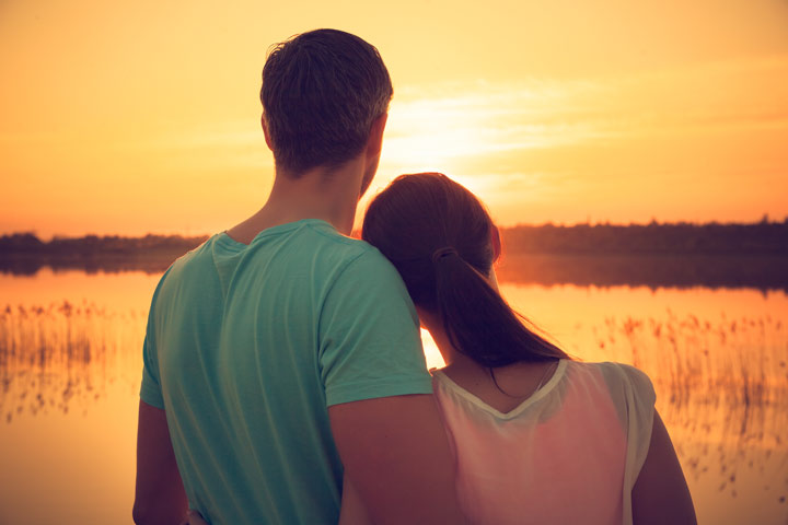 10 Good Morning Love Poems For The Perfect Start