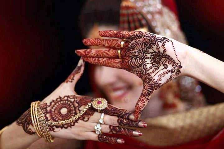21 Stunning Pakistani Bridal Mehndi Designs You Can't Miss Out On