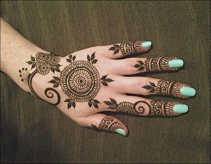 Unique Mehndi Designs : Be A Trendsetter With These 15 Designs